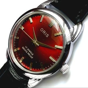 Antique Mechanical men’s watch. NOT Battery operated. Works great.